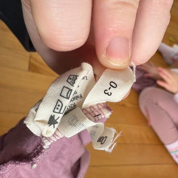 Kyte Baby Romper PJs with Snaps 0-3 months Dusty Pink Includes Hat - Picture 10 of 10